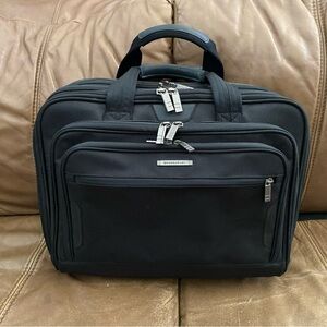 Briggs and Riley Medium Expandable Rolling Overnight Laptop Bag KR250X-4 $439